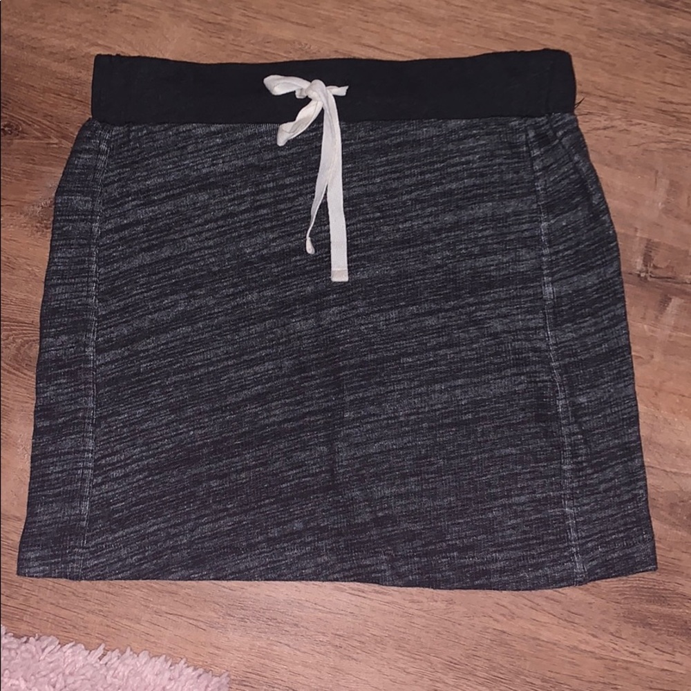 women’s skirt